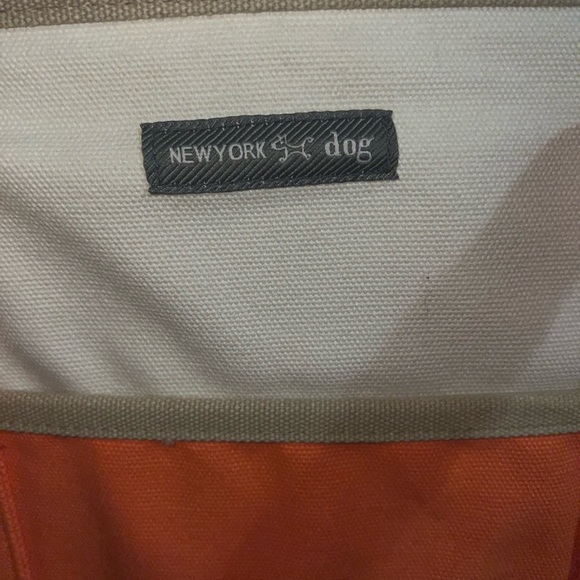 New York dog orange and cream colored dog carrier cold orange small/med - Picture 3 of 7